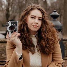 Jennifer M. portrait