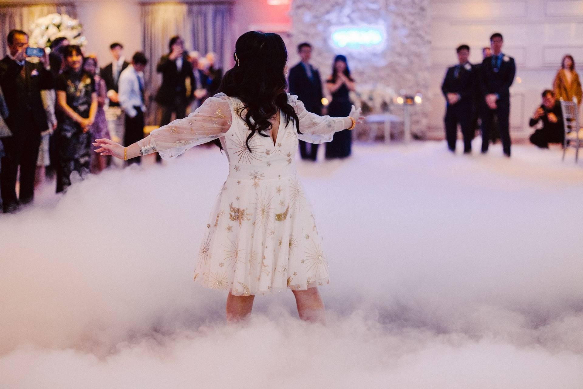 First dance on a cloud of fog