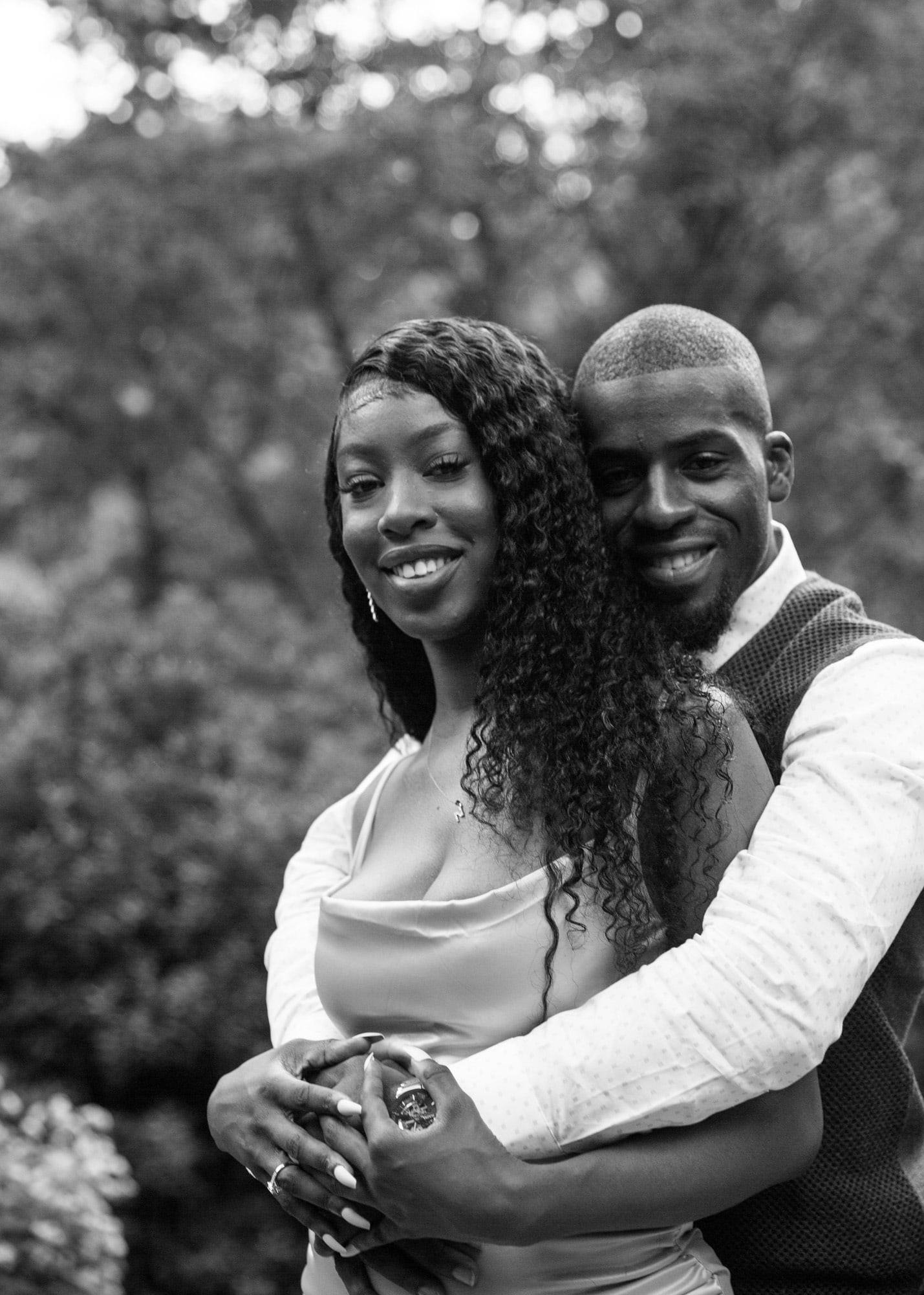 Embrace in the park, black and white