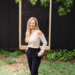 Amy H. portrait